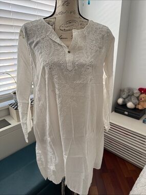 Rapsodia White Embroidered V-Neck Cotton Tunic